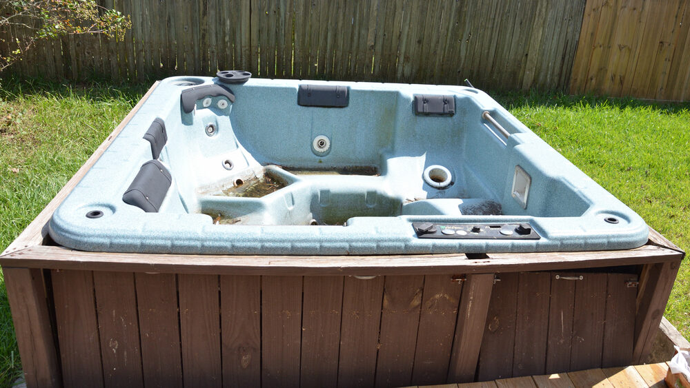 Outdoor Hot Tub Removal in Oceano, CA by Professionals