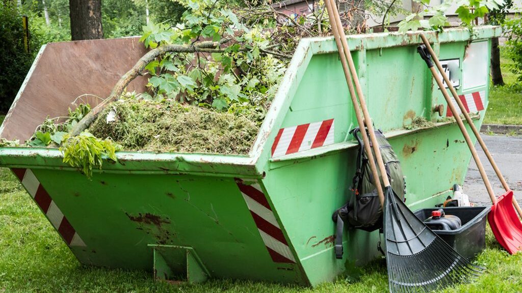 Yard Debris Removal Morro Bay CA for branches and green waste
